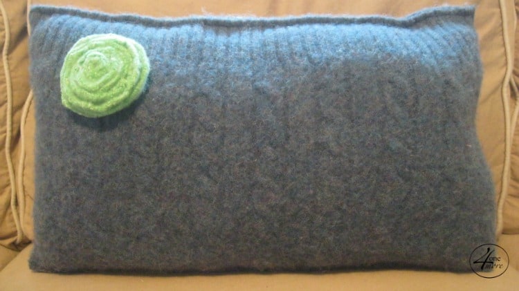 felted wool pillow l 4onemore.com