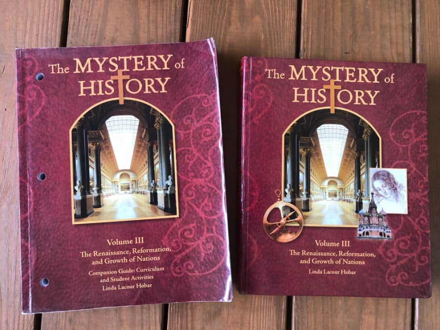 Should you use Mystery of History or Story of the World in your homeschool? Here's a comparison of both popular homeschool courses.